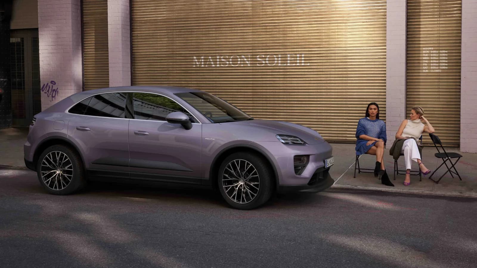 2026 Porsche Macan 4 Electric — Brand New — photo 1 of 1